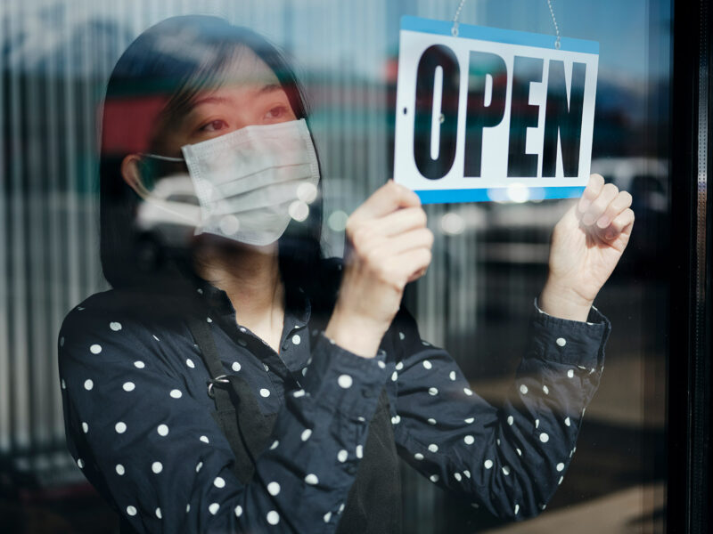 Many COVID Outbreaks Traced to Restaurants, Bars 7 1800x1200 coronavirus restaurant sign other