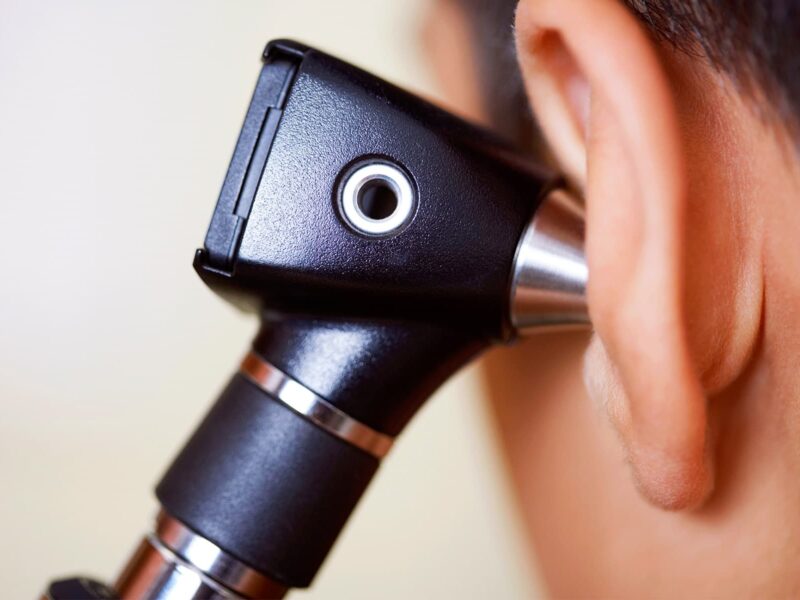 Black Americans Less Likely to Lose Hearing as They Age 9 1800x1200 ear infection slideshow alt2