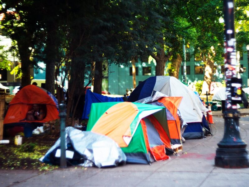 What Health Care Is Available if You’re Experiencing Homelessness? 9 1800x1200 healthcare for homeless people features