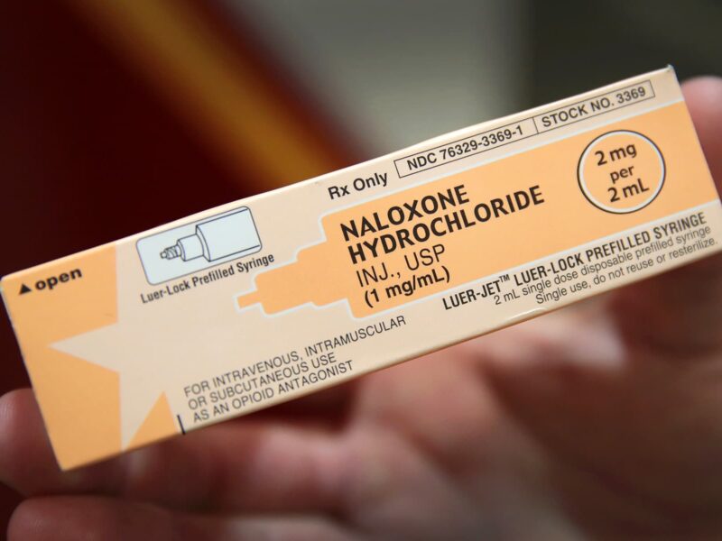 1800x1200 naloxone opioid antidote recall