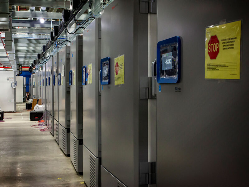 1800x1200 pfizer vaccine storage