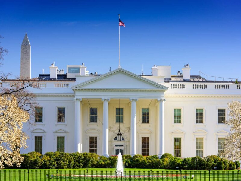 1800x1200 white house