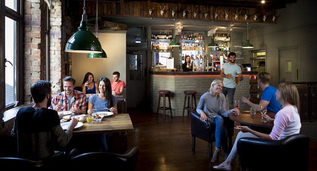 Philadelphia Businesses Sue to Stop New Mask Mandate 3 650x350 crowded restaurant